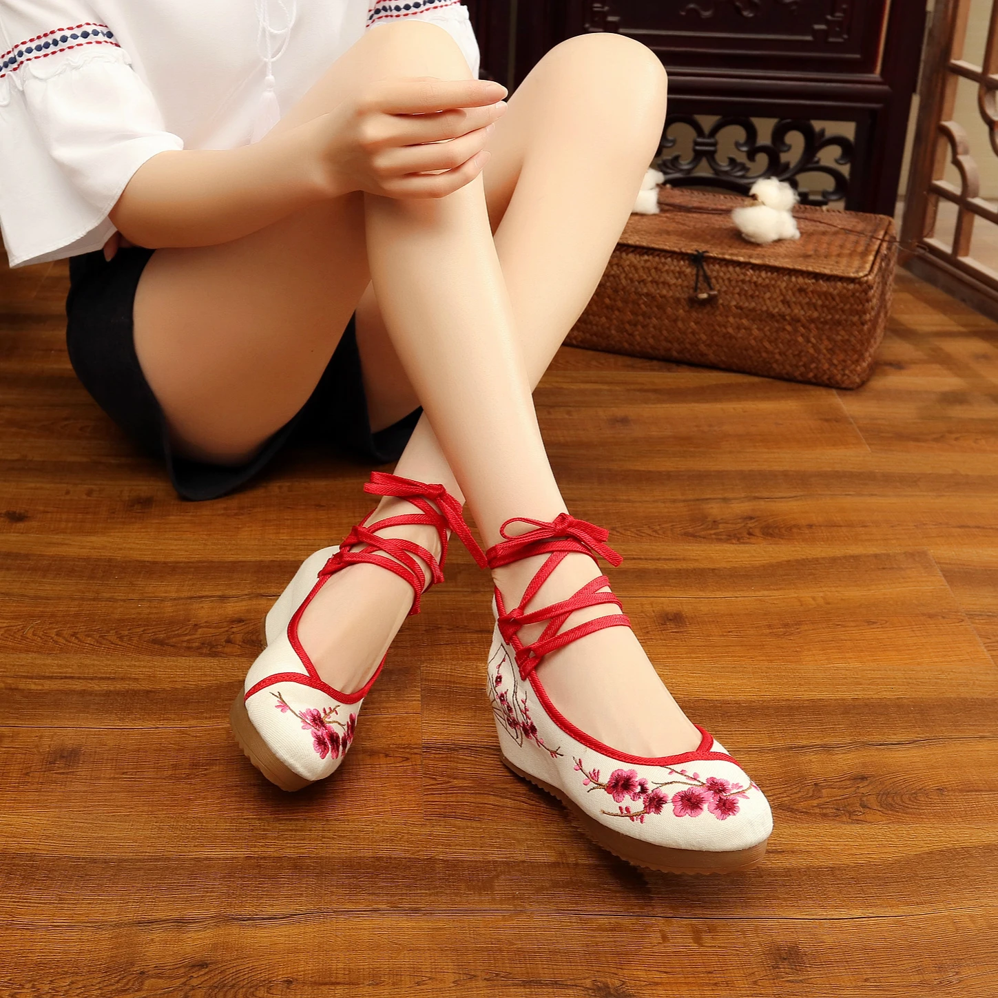 Hanfu Женская обувь в китайском стиле Винтаж женские Туфли без каблуков древней