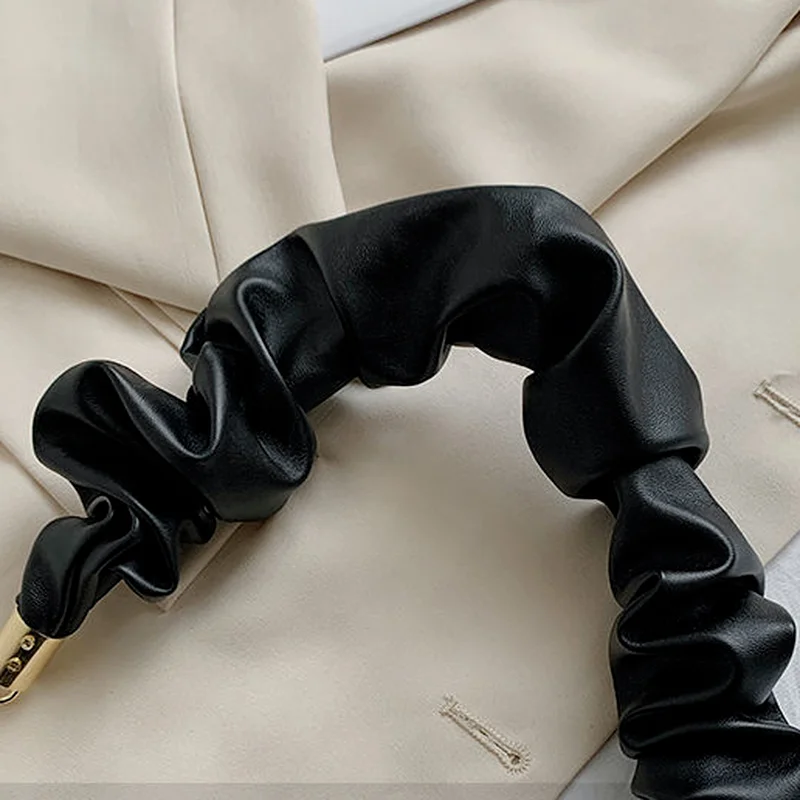 

Shoulder Bags Women Elegant Ruched Underarm Hobos Bag Stylish PU Leather Office Ladies Chic Tender Pleated Korean Style Leisure