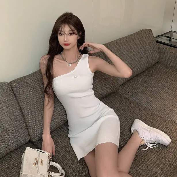 

2021 Sexy fashion Summer Sleeveless Straps Dress Women Bodycon Dresses Low Chest Bag Hip Backless v Neck Party Dress MiniDress