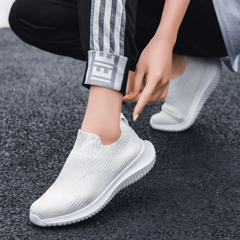 

Zapatos Casuales Sapato Casual Of Sneakers Man Sports Shoes Mens Slip On Work Sneaker Shoe Men Luxury Fashion Mesh Male