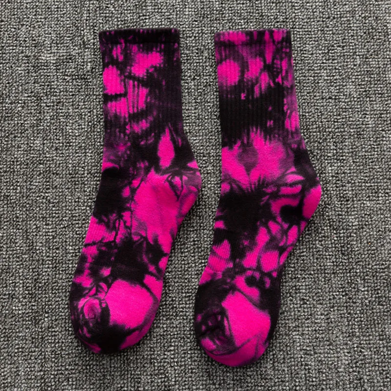 

Men Tie Dye Ankle Socks Unisex 100% Cotton Socks Streetwear 2020 AW Collection Mens Casual Couple Warm Socks Streetwear
