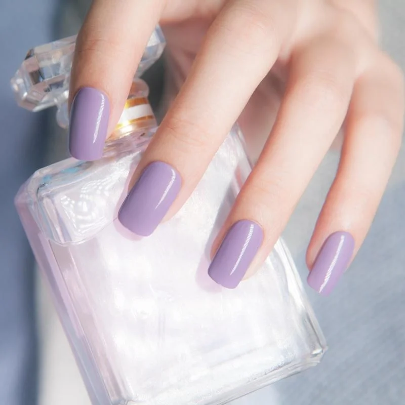 Шарм CHICA УФ лак для ногтей розовый телесный гель удаляющийся замачиванием 6 мл