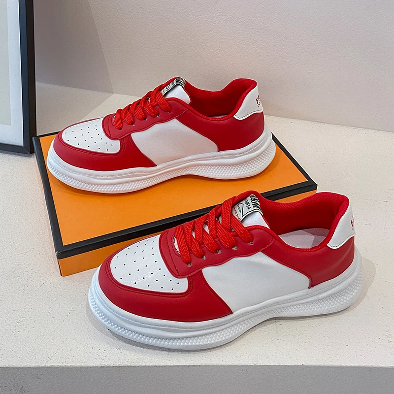 

2021 New Fashion Women's Sports Shoes Fashion Spring Shoes Autumn Casual Breathable Shoes Shoes Versatile and Comfortable