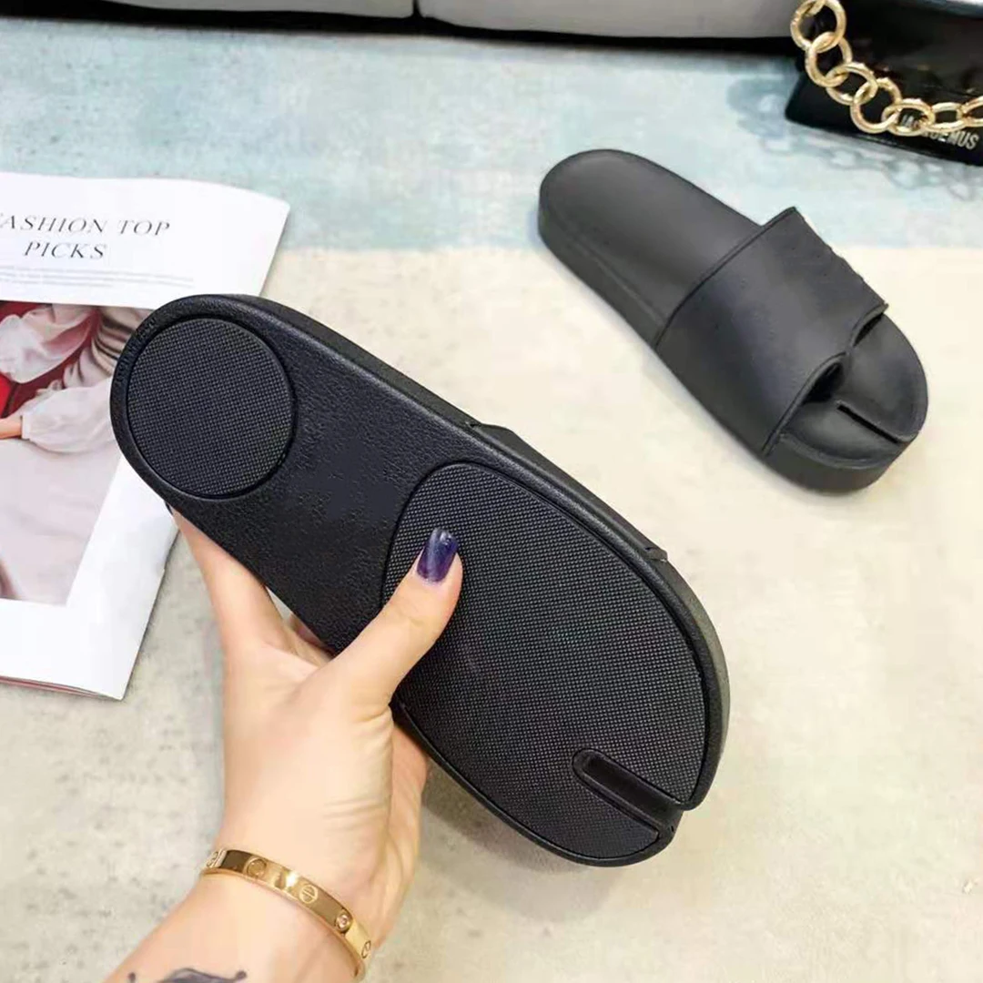 

Vallu 2021 summer new lazy split toe leisure vacation outdoor beach slippers