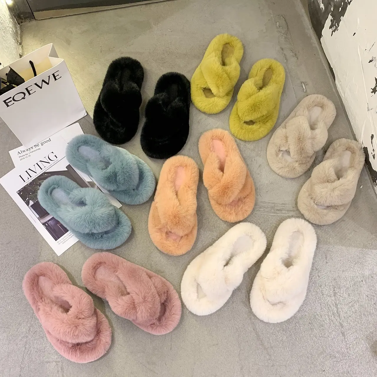 

Fluffy Plush Home Slippers Women Faux Fur Winter Slippers Furry Fashion Sell Well Cross Slides Blue Slip House Warm Women Shoes