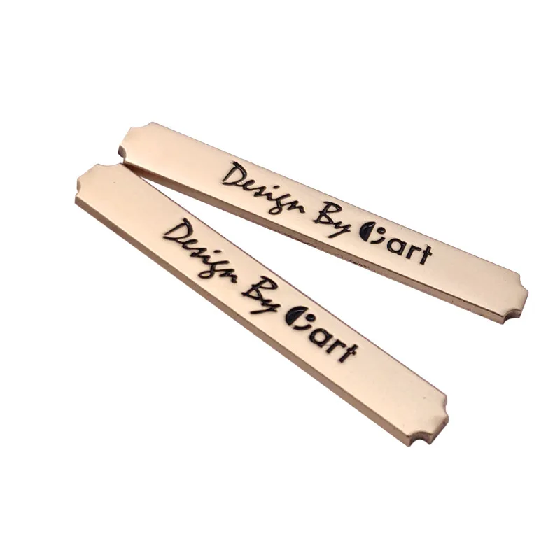 Индивидуальные металлические брендовые этикетки с логотипом для одежды сумок