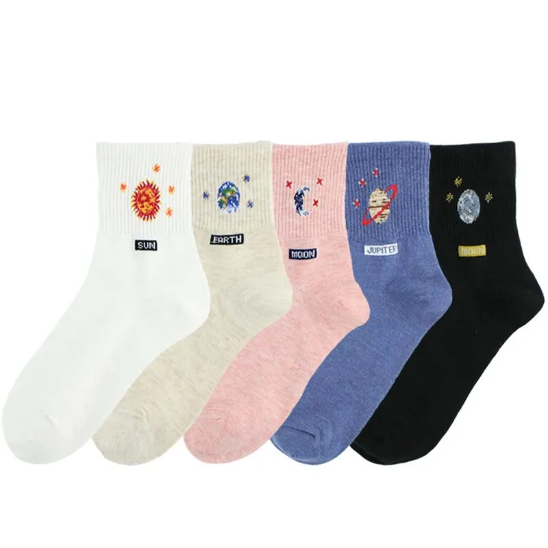 

New Jacquard Planet Design Funny Socks Korean Style Women Sox Harajuku Art Yarn Cute Calcetines Divertidos Skarpety Crew Sokken