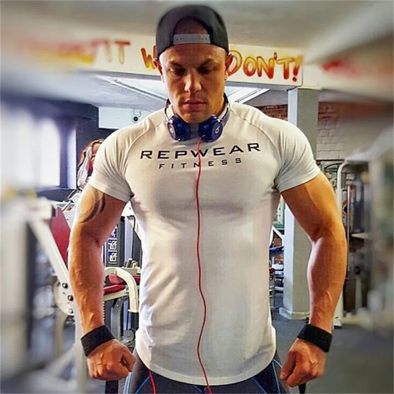 

Quick Dry Fit Running Shirt Sport T Shirt Men Bodybuilding Rashgard T-Shirt Men Fitness Basketball Tshirt Short Sleeve Tshirt