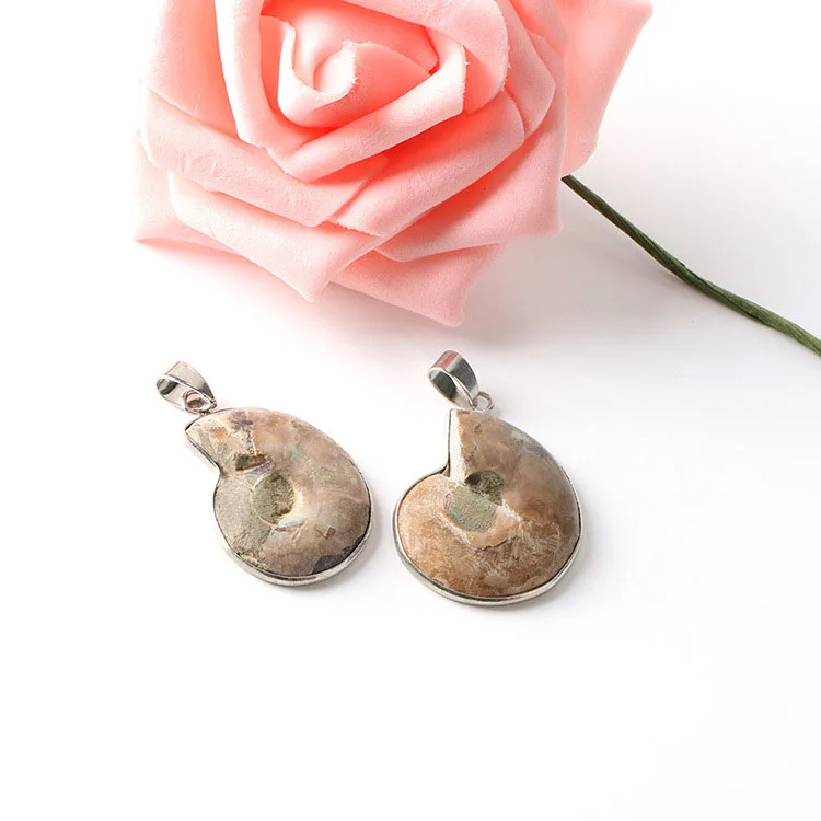 Женское ожерелье с подвеской в виде ракушки из натурального камня|Ожерелья