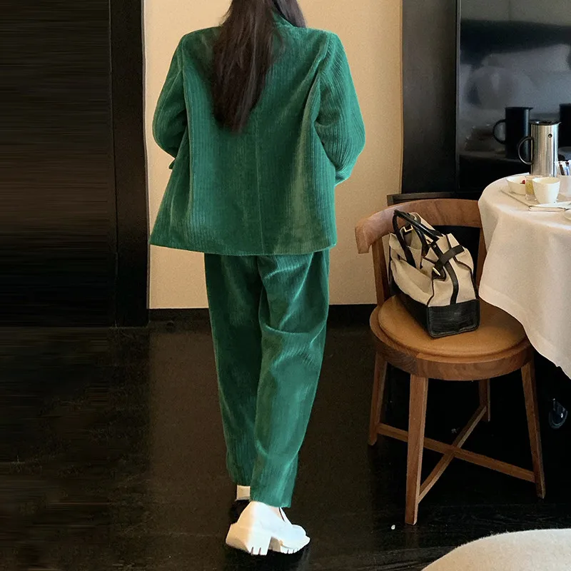 Костюм женский вельветовый из блейзера и брюк 2 предмета | Женская одежда