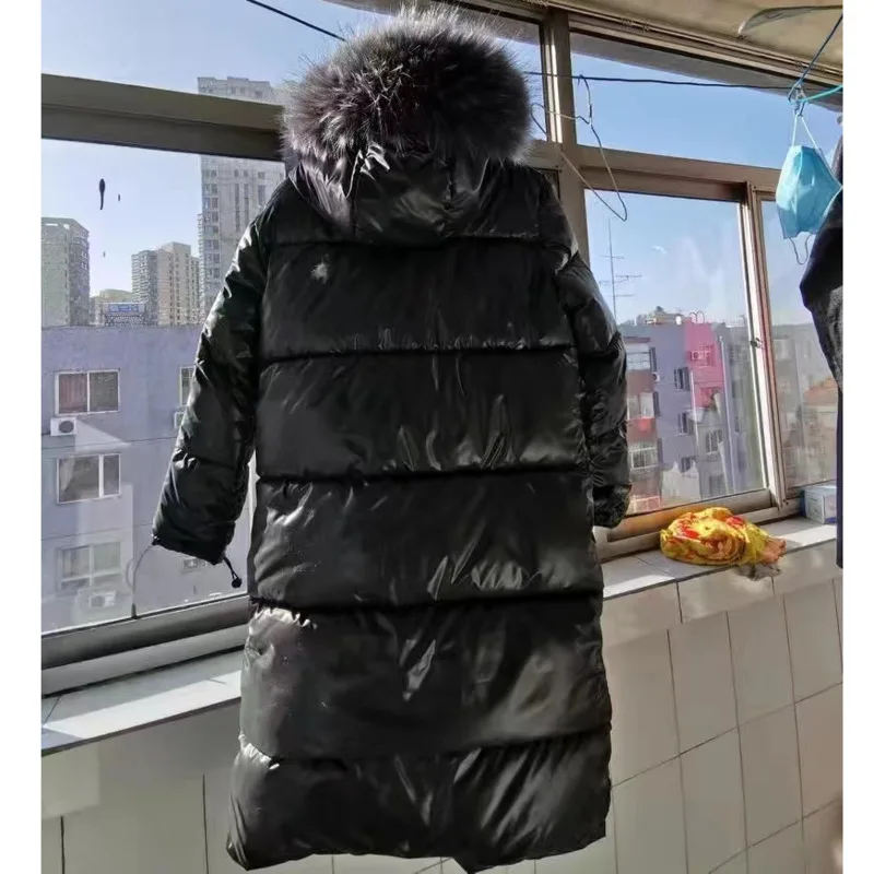 Парка большого размера женская зимняя пуховая куртка серебристого цвета уличная