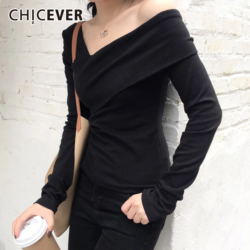 Элегантная Асимметричная футболка CHICEVER для женщин с открытыми плечами и