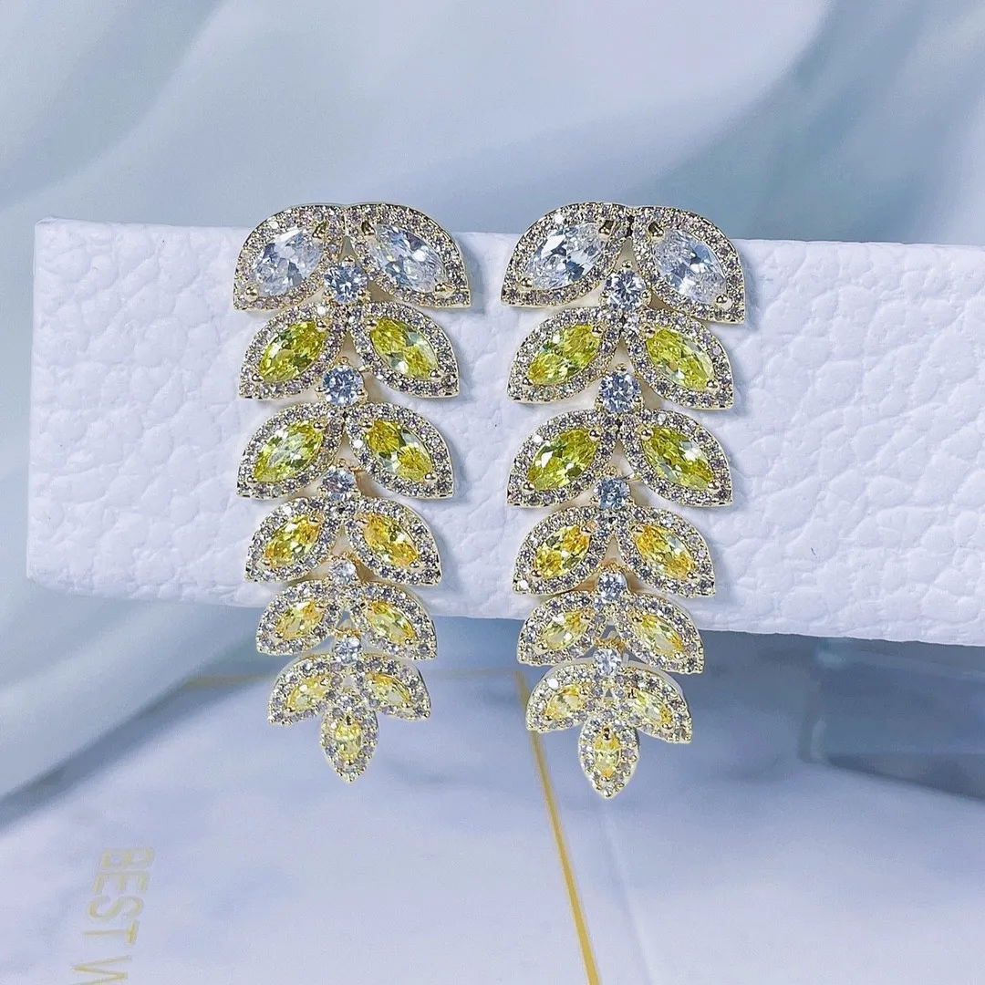 Новый дизайн Висячие длинные серьги с листьями и кисточками Модные Ювелирные