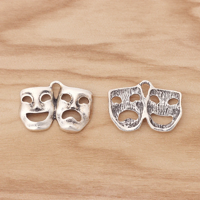 

20 Pieces Tibetan Silver Mask Theatre Comedy & Tragedy Art Charms Pendants Beads for Bracelet Necklace Jewellery Making 22x15mm