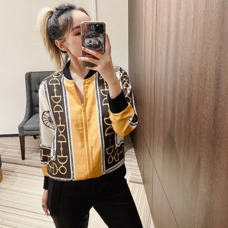 

Женская Классическая шелковая куртка на молнии, с воротником-стойкой и цветным принтом, модель C4, осень 115107