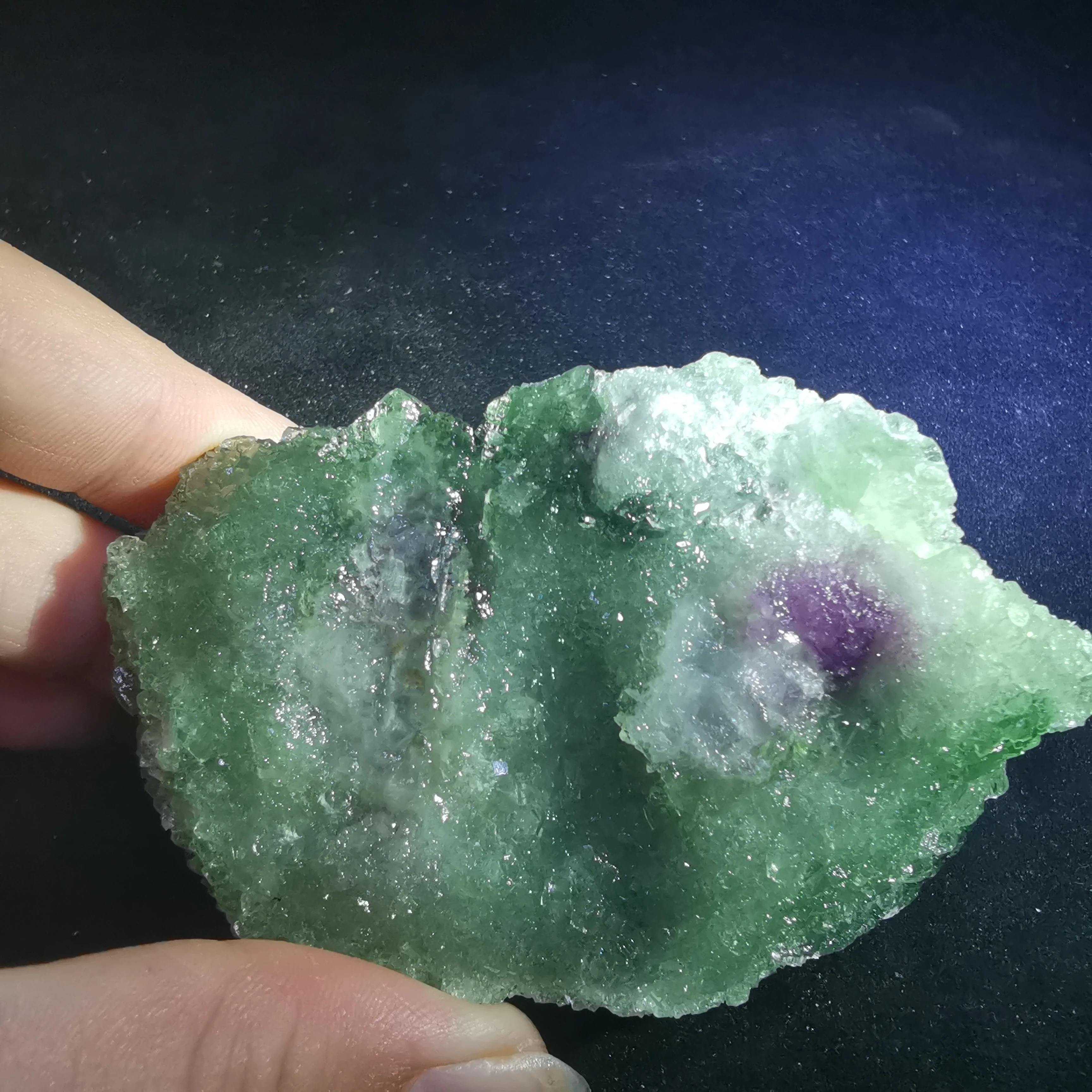 

167.4g100% rare natural green fluorite shining polyhedron ladder shaped quartz energy stone decorative mineral specimens