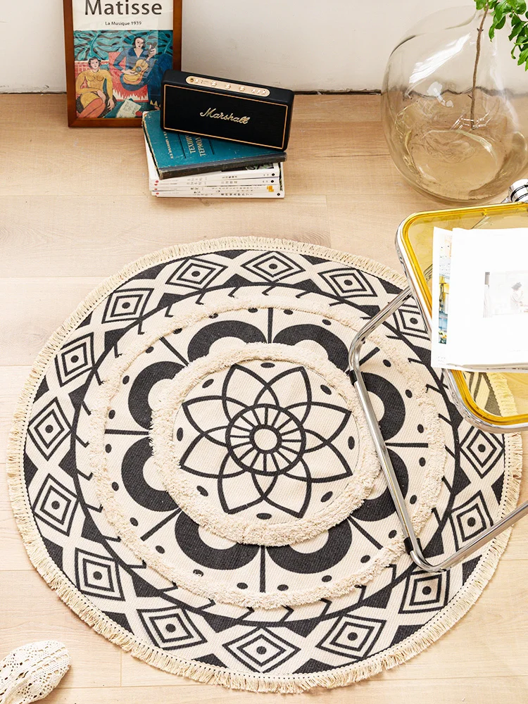 구매 보헤미안 라운드 모양의 다기능 기하학적 그라운드 매트, INS 인기 복고풍 장식 침대 옆 깔개, 면 식탁 매트