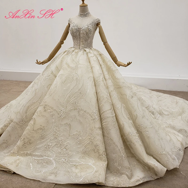 

AnXin SH luxury princess beading crystal pearls flower handmade high neck illusion star white lace wedding dress 100% real photo