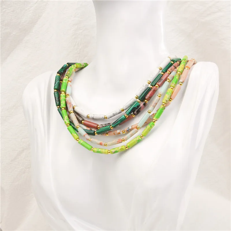 Новый модный бисерный чокер для женщин, бохо крошечное ожерелье из камней, ручная работа, украшение для шеи для отпуска или вечеринки, подарок, аксессуар для шеи.