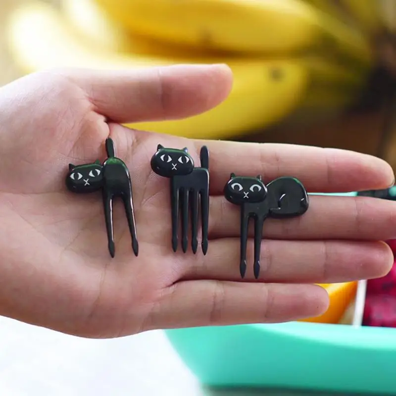 

Mini Cartoon Black Cat Fruit Fork Food Grade ABS Material Kitten Bento Decoration Cake Dessert Food Toothpick For Party Lunch