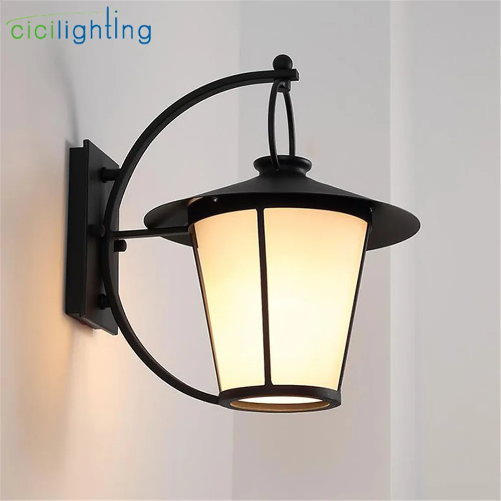 値段 工業用屋外壁照明器具マターブラックウォームホワイト壁ランタン白ガラス燭台家のためのデッキパティオポーチライト
