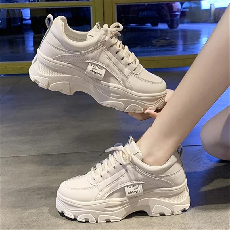 Новинка женская повседневная обувь на толстой подошве Женская Удобная