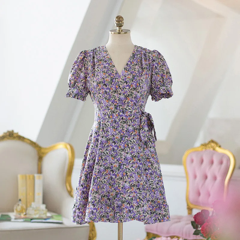 Женское кружевное платье с оборками элегантное тонкое фиолетового цвета