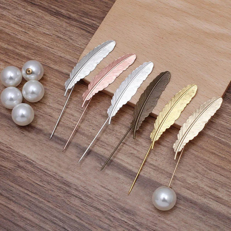 200pcs Feather Leaf Brooches Pins with Round Soppers Neckline Small Collar Lapel Pin Buckle Fixed Clothes Jewelry Accessories