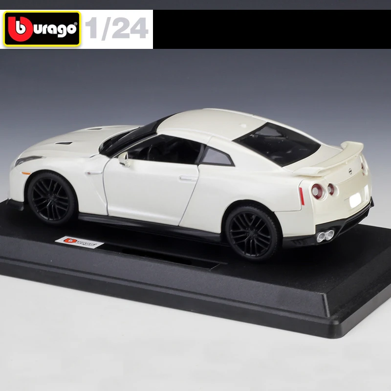 Bburago 1:24 японский спортивный автомобиль литая модель автомобиля игрушка для детей игрушки с оригинальной коробкой