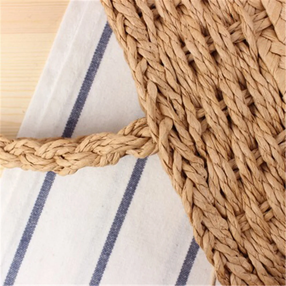 Latest Design Chic Ladies Beach Summer Vacation Handbag Fashion Straw Messenger Rattan Tote Bag Female