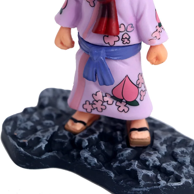 

4.33" Anime ONE PIECE Momosuke Monkey D Luffy's Partner GK Box Action Figure Collectible Model Toy W31 11cm