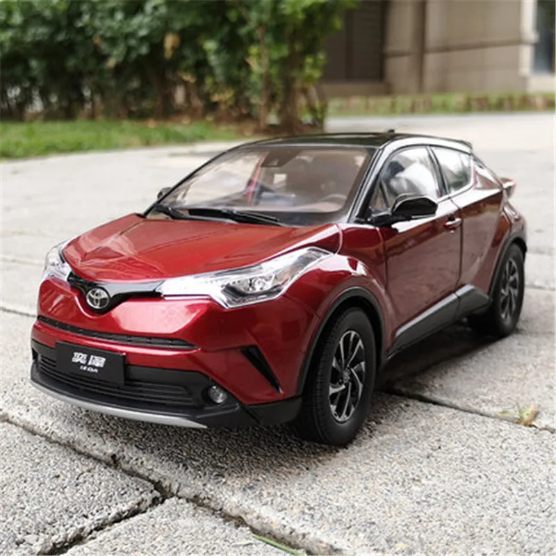 Модель литая автомобиля из сплава в масштабе 1:18 для Toyota IZOA миниатюрная коллекция