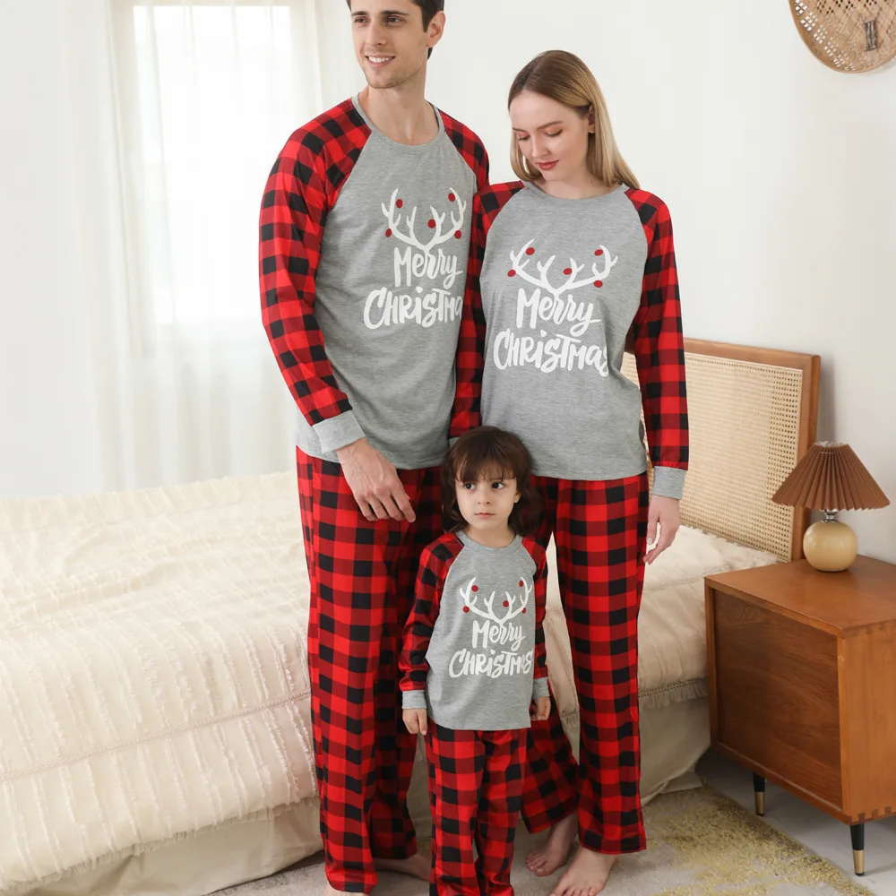 

Family Clothing Set New Christmas Matching Pajamas Set Deer Cute Cotton Sleepwear Long Sleeve Tops+Pants Warm Pajama Family Look