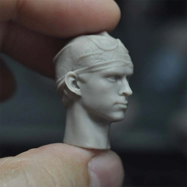 

1/12 Scale Tom Holland Unpainted Head Models with Hat for 6''Figures Bodies DIY