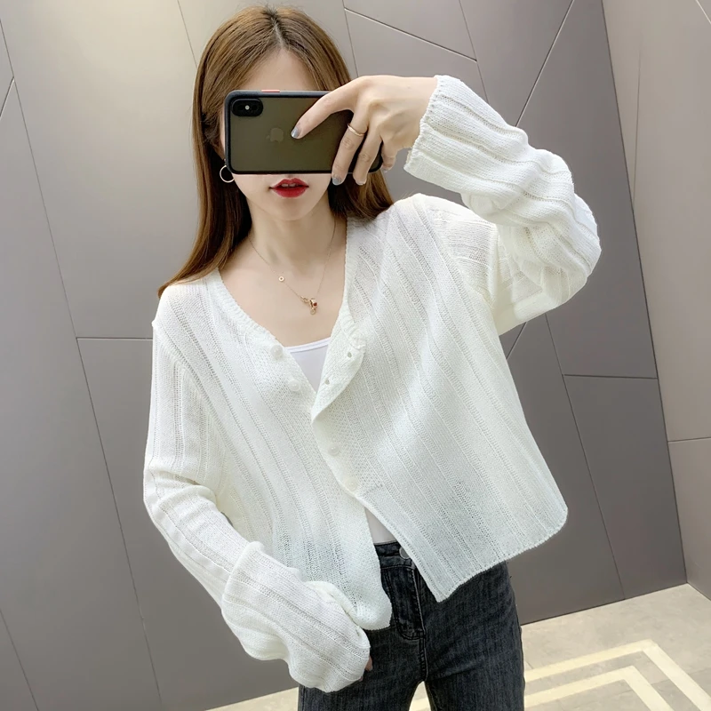 

2020 Bingqu yarn knitted cardigan sweater ag35-5940