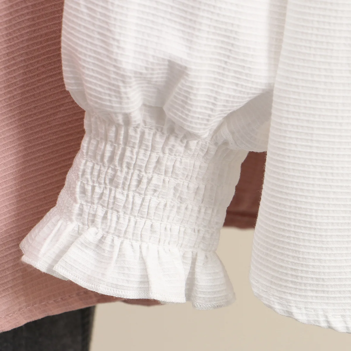 

Spring 2021 Women Blouses Plus Size Fashion Casual Clothes Female Tops V Neck Embroidery Blusas De Mujer XL/4XL