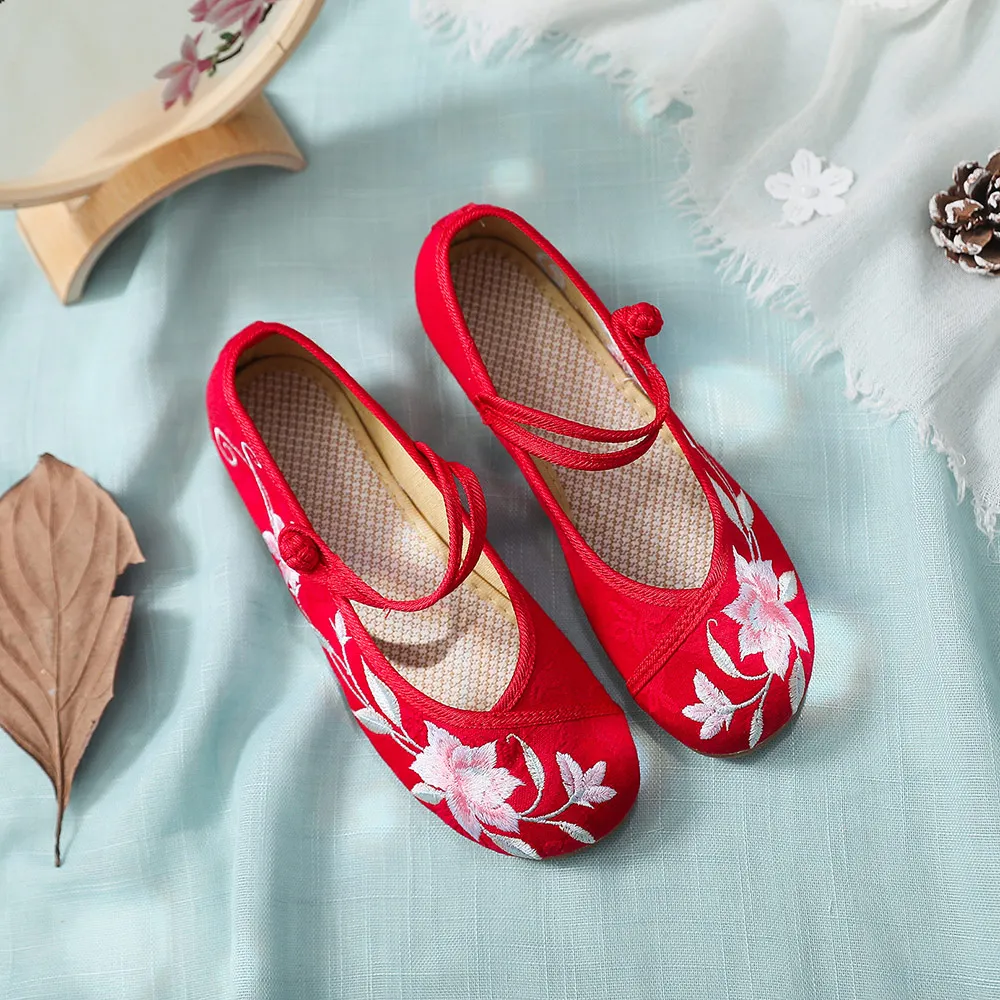 

YourSeason Flower Embroidered Ladies Comfort Canvas Flat Shoes Instep Buckles Women Old Beijing Casual Ballet Flats