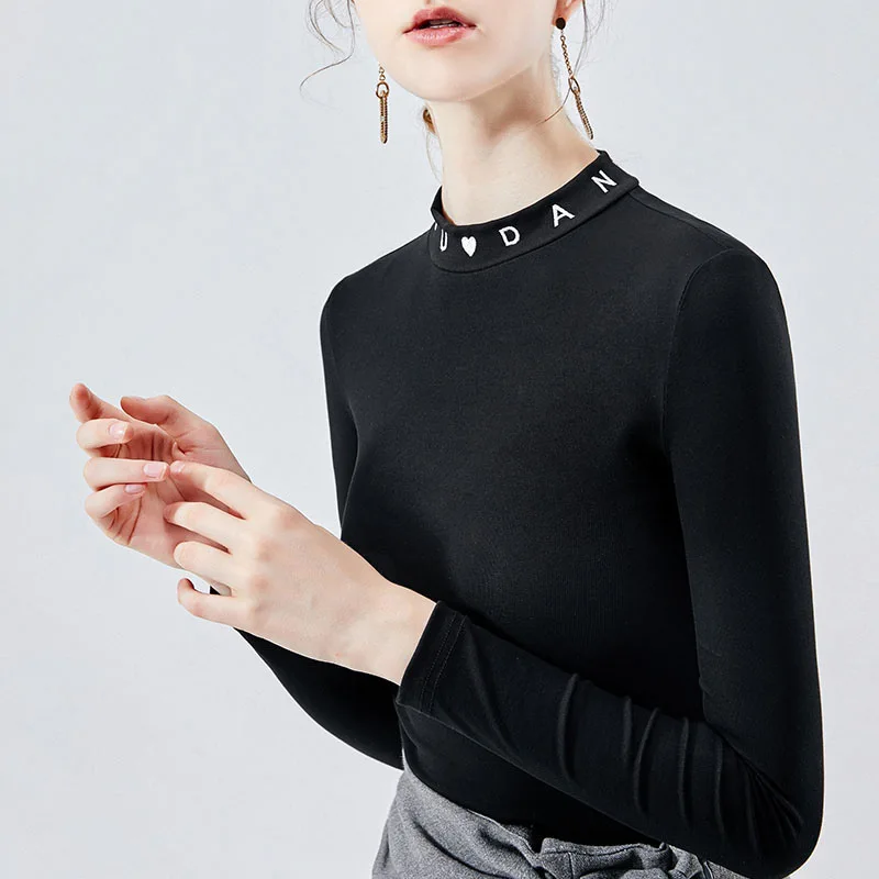 

2019 New Style for Autumn and Winter Take Long-Sleeved T-shirt Western Style Bodice Black Letters round Neck Shirt Female