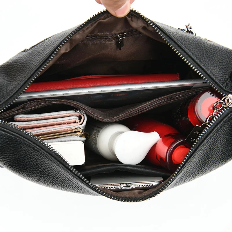 

Fashion Mother's Bag Quality Soft Leather Bag Simple Solid Color Lady Shoulder Bag Black Daily Female Diagonal Bag Tassel Decor