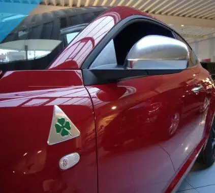 Значок-эмблема для бокового брызговика автомобиля Alfa Romeo quatrefoil green delta 147 156 159 166