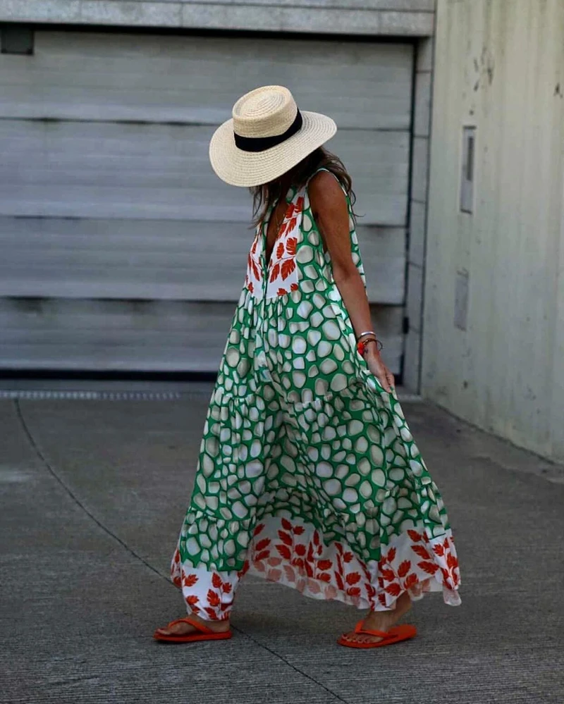 

STYLISH LADY Polka Dots Printed Beach Dress 2021 Summer Women Sleeveless V Neck Casual Loose Club Party Boho Long Maxi Dress