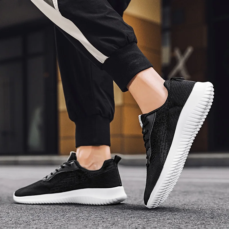 

Running Shoes Fashion Breathable Outdoor Male Sports Shoes Lightweight Sneakers Comfortable Athletic Footwear