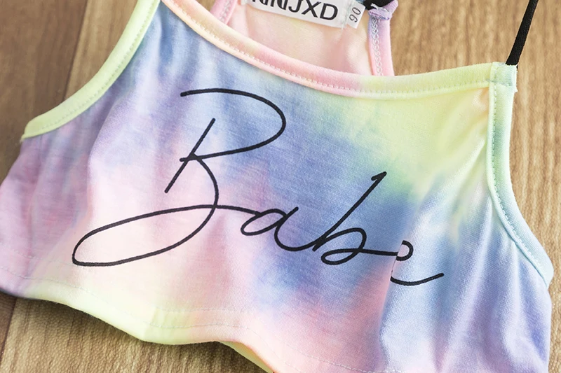 Спортивный костюм для девочек топ без рукавов и короткие штаны Радужный градиент