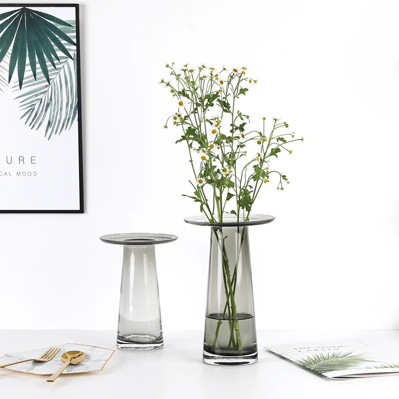 Скандинавская плоская стеклянная ваза маленькая помятая Хризантема пион цветы