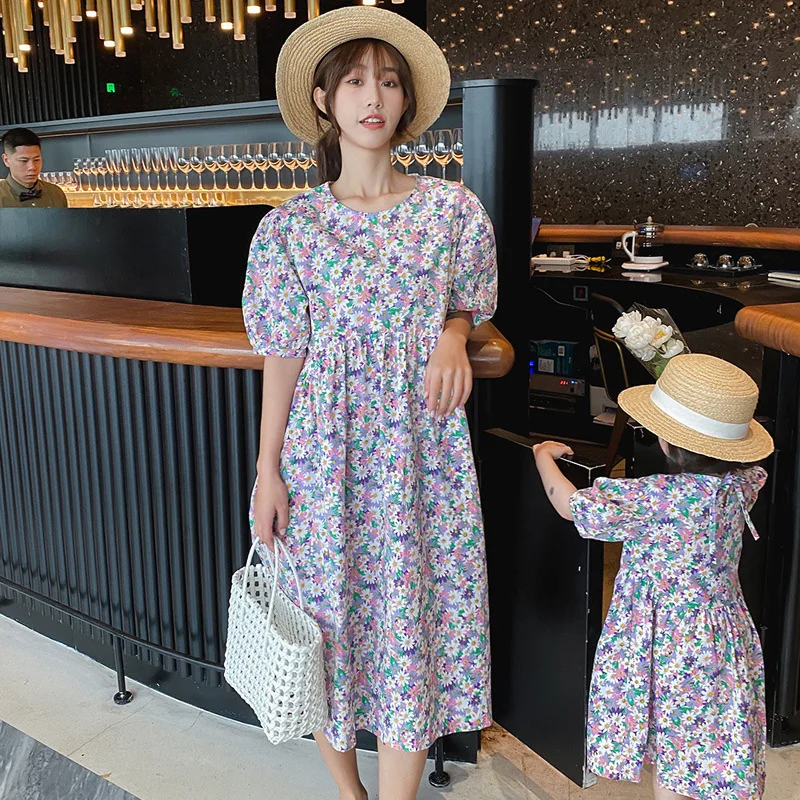 

Family Matching Outfits Mommy and Daughter Matching Clothes 2021 Summer Cotton Floral Cute Dress for Girls Baby Girl Clothes