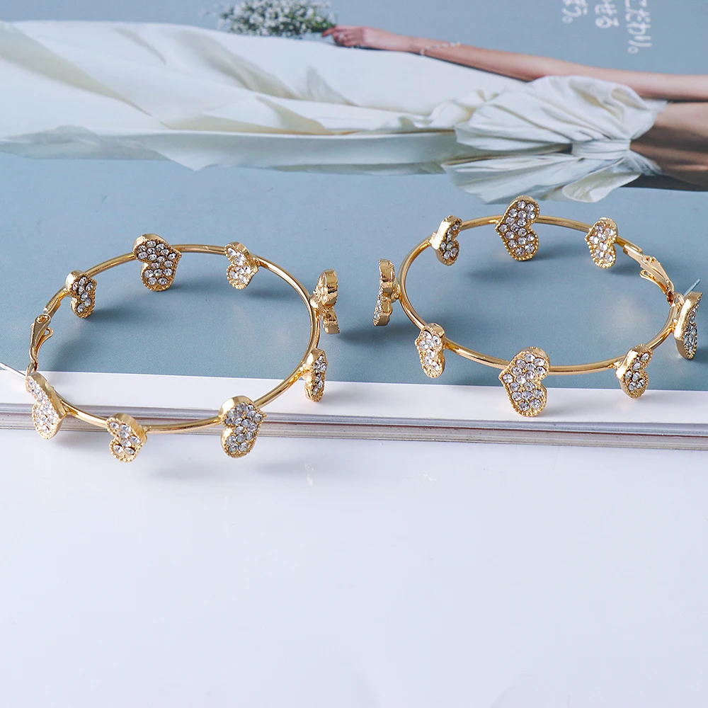 

Новинка, изысканные модные круглые серьги с инкрустацией кристаллами для женщин, модные серьги в обеденном стиле, модные ювелирные изделия ...