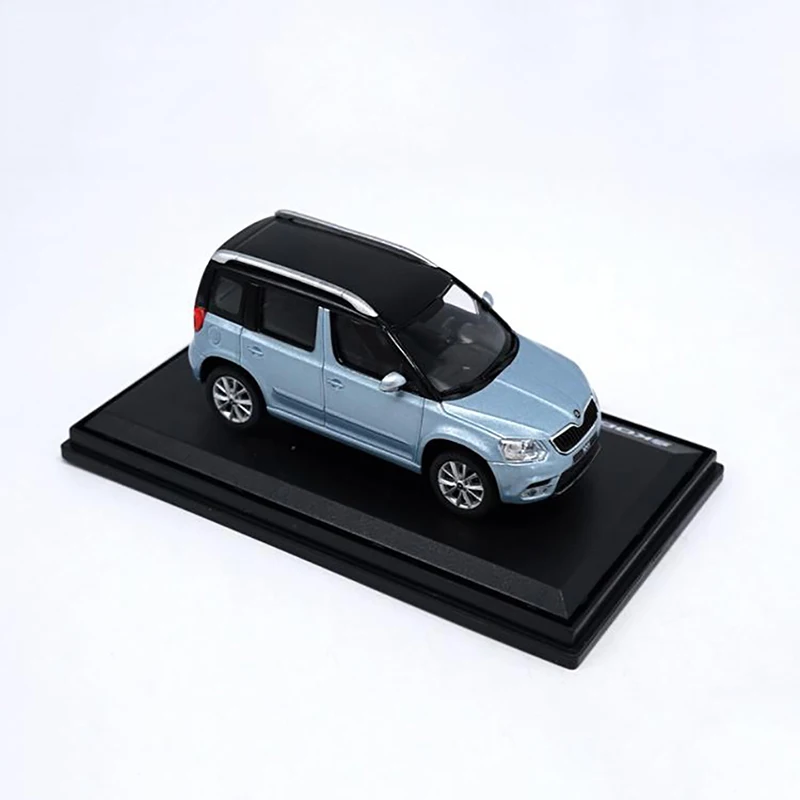 1:43 Shanghai Skoda Wild Emperor SKODA Yeti City Edition основание модели из сплава |