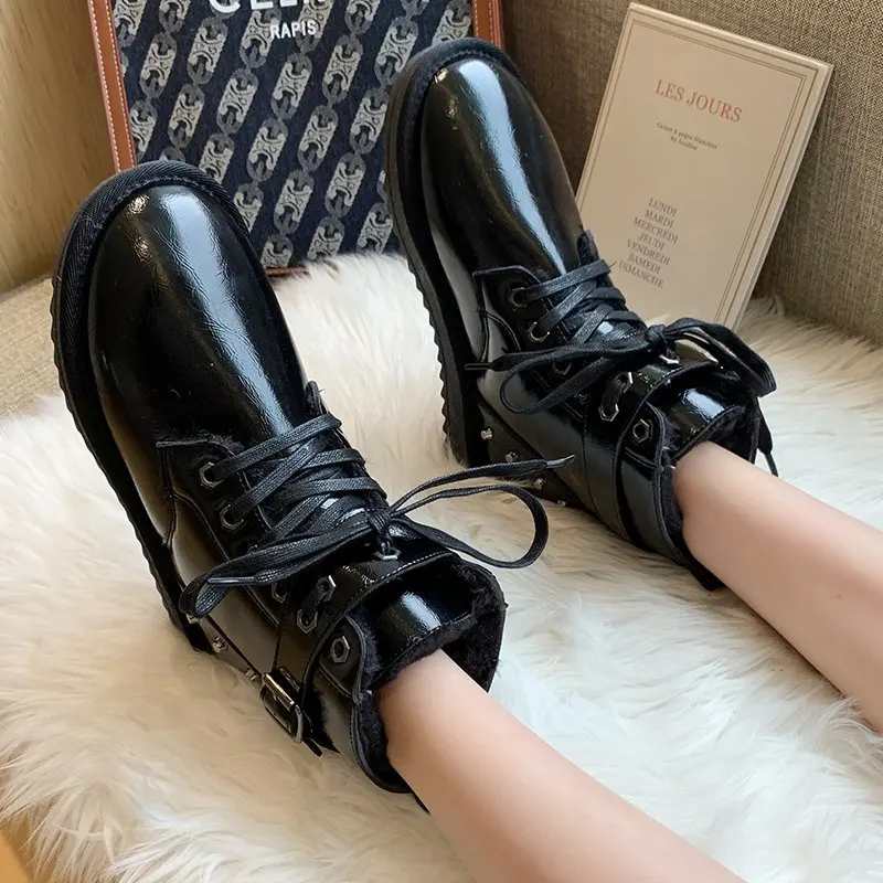 

Winter Warm Shoes Woman White Snow Boots High Top Sneakers 2020 Winter Thick Fur Lady Casual Shoes Black Waterproof Ankle Boots