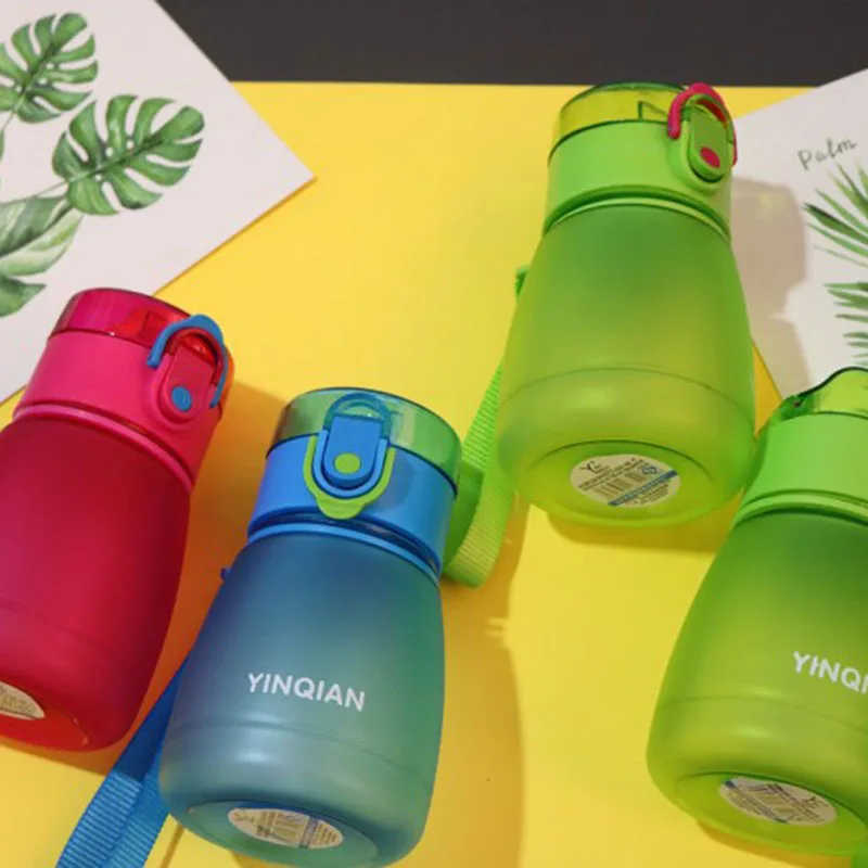 Милые дети мультфильм школа питьевой воды соломенная бутылка детская чашка с