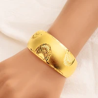 gold plated big sleeve bracelet for dubai ladies wedding jewelry african bracelet gold charm bracelet party gift